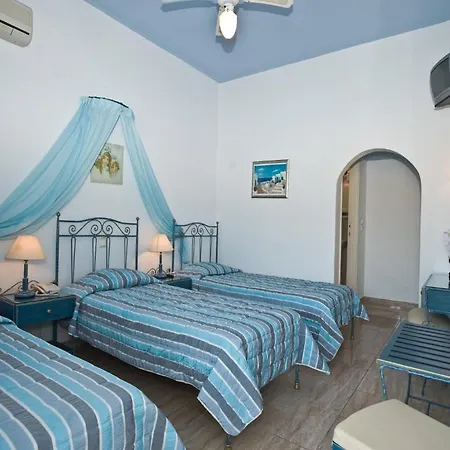 호텔 Vana Holidays 2*